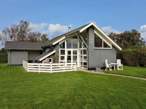 Holiday Home Thrugels - 600m from the sea by Interhome